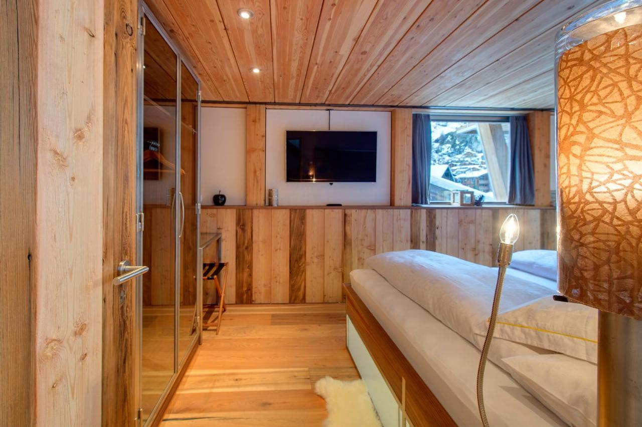 Backstage Hotel Chalet Rooms Zermatt Cameră foto